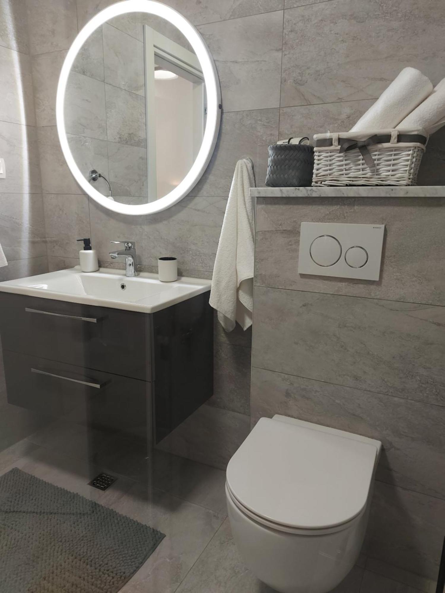 Apartman Matilda 2 Gradac  Bilik gambar